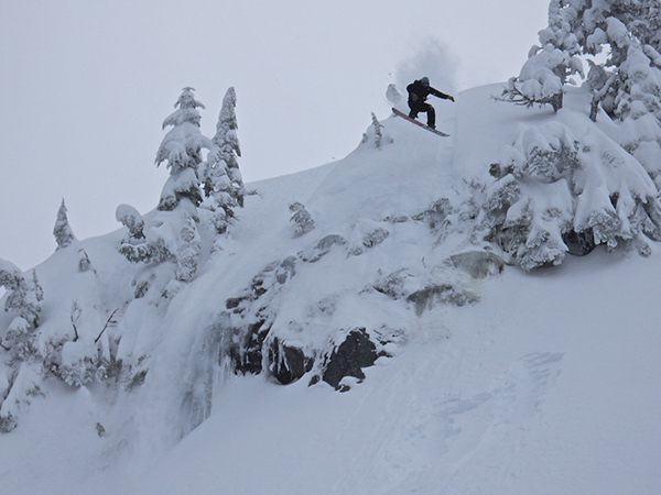 The Inertia - The Unchanged Frontier: A Quick Guide To Washington’s Cascade Range Ski Resorts